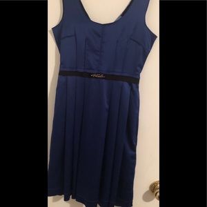 Vintage Vera Wang dress size 4.